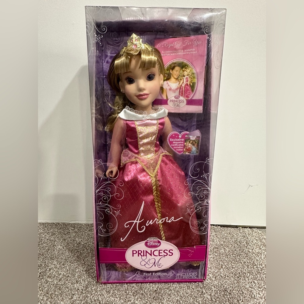 JAKKS Pacific Disney Princess & Me Aurora 18" Vinyl Doll In Classic Dress NIB